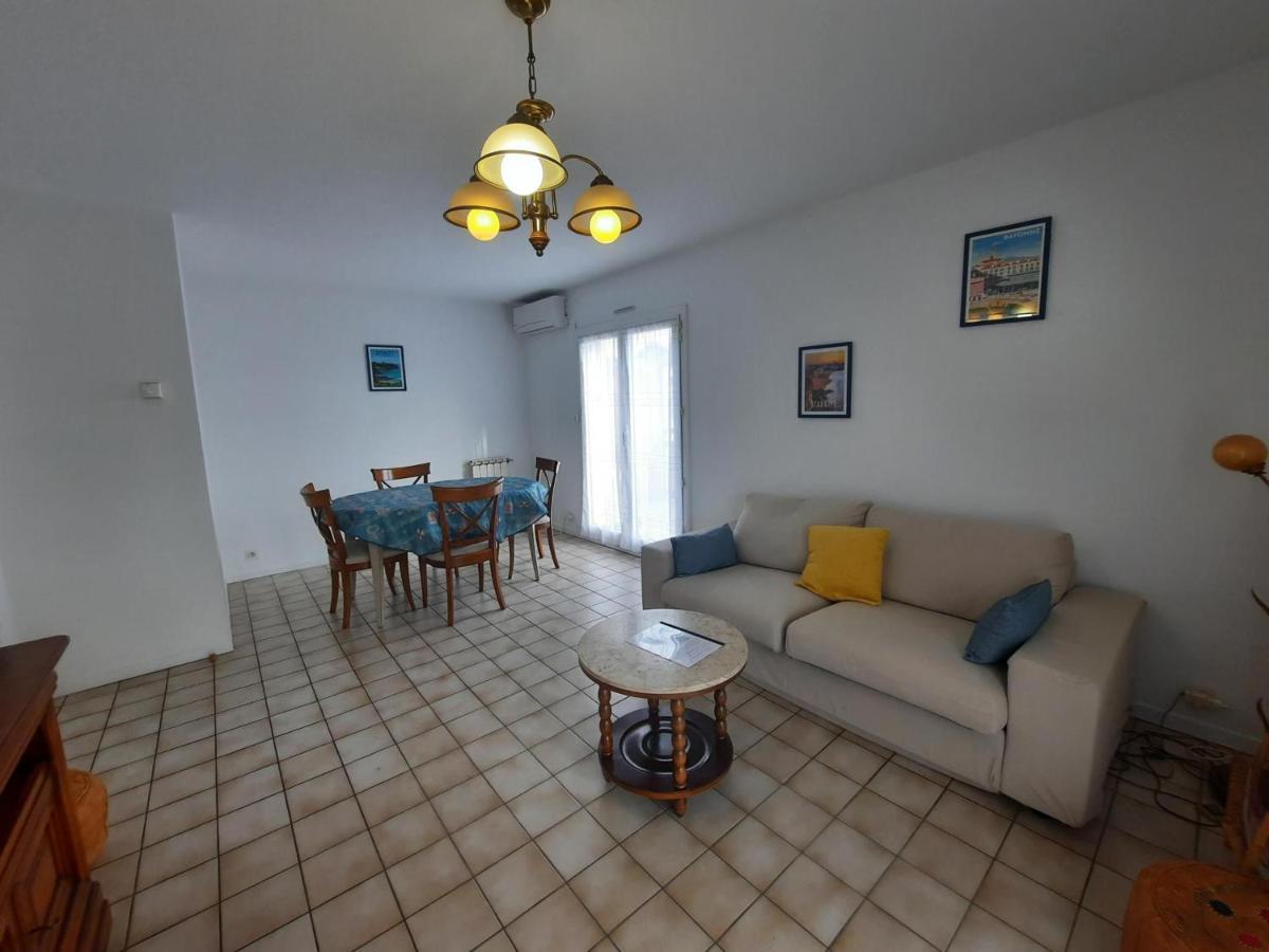 Duplex T3 Avec Terrasses Et Parking, Proche Plages Et Commerces A Anglet - Fr-1-239-859 מראה חיצוני תמונה