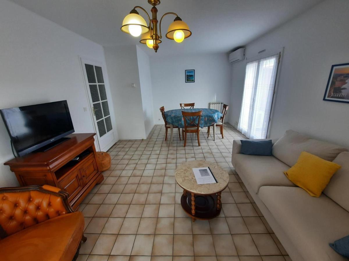 Duplex T3 Avec Terrasses Et Parking, Proche Plages Et Commerces A Anglet - Fr-1-239-859 מראה חיצוני תמונה